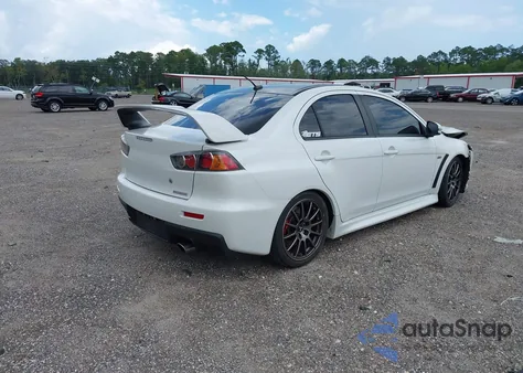 2015 Mitsubishi Lancer Evolution Final Edition z USA, uszkodzony, nr VIN JA32W7FV5FU028234
